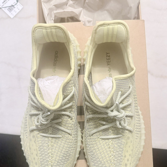 Adidas Yeezy Boost 350 V2 Antila Non-Reflective Size 13, Brand New w Box - Picture 4 of 9